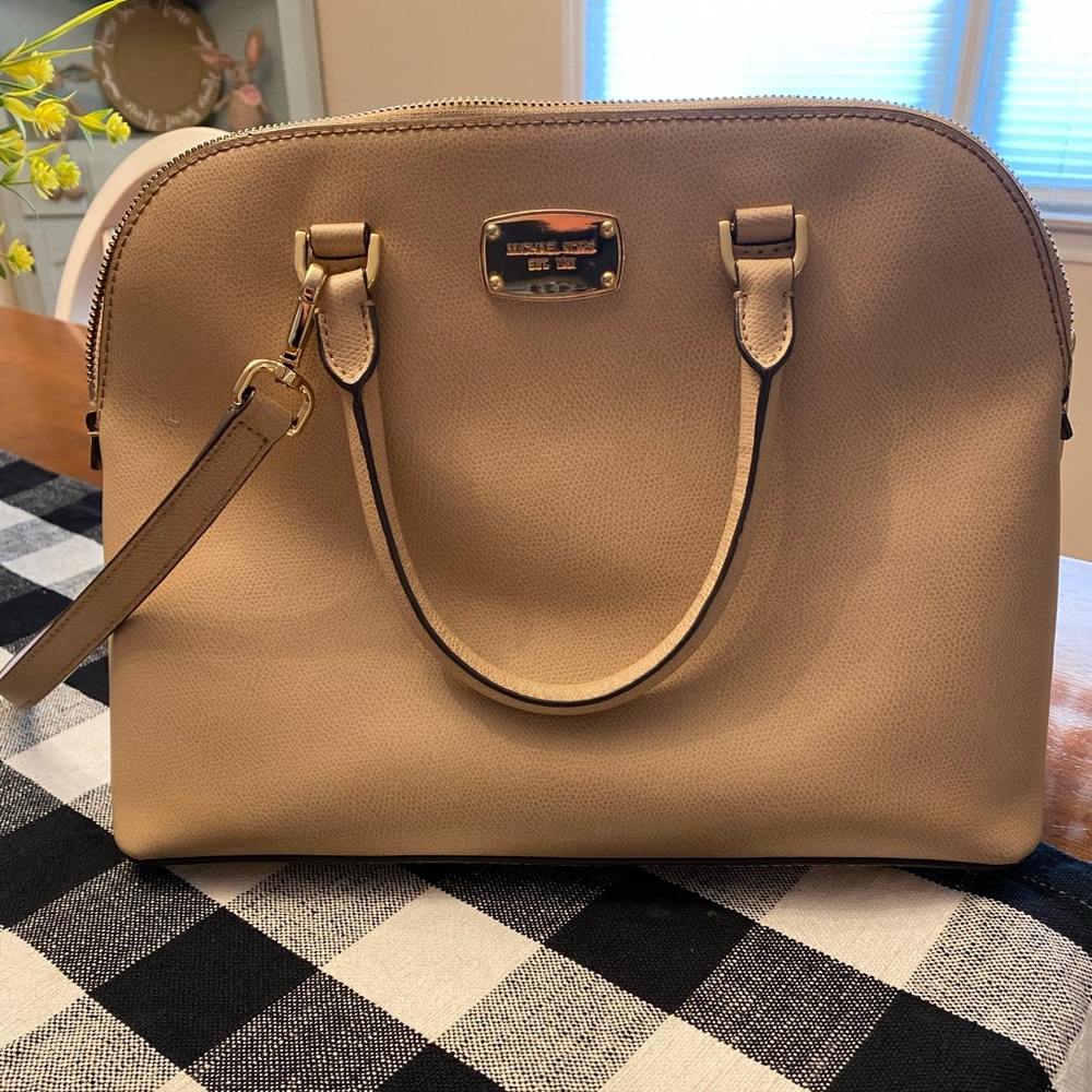 Large Michael Kors bag